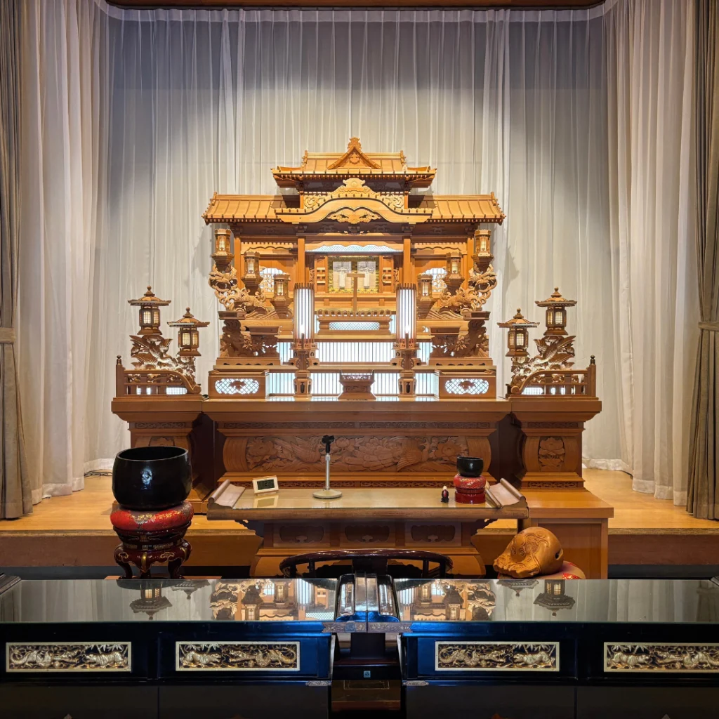 やすらぎのさと 祭壇